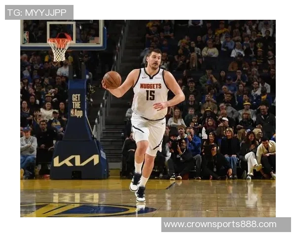 本赛季杰伦约翰逊与约基奇双双实现单场20分15篮板15助攻的壮举