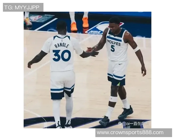 兰德尔全力以赴砍下32分但球队仍难敌对手失利之痛